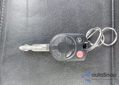 2011 Ford Escape Limited из США, поврежденный, VIN 1FMCU0EG0BKC09510